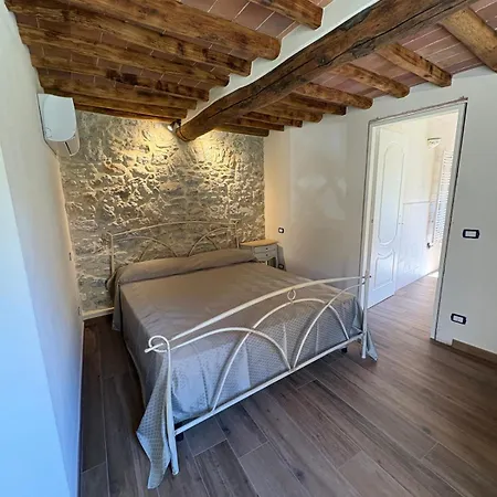 Ca Del Bosco Castagno Apartment *